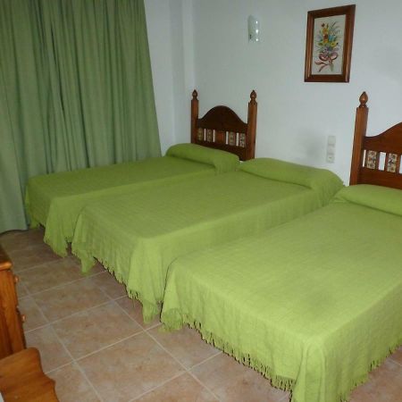 Hostal Cortes Garrucha Buitenkant foto