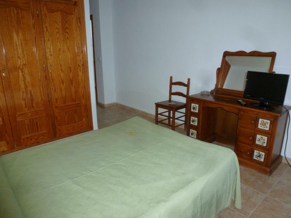 Hostal Cortes Garrucha Buitenkant foto