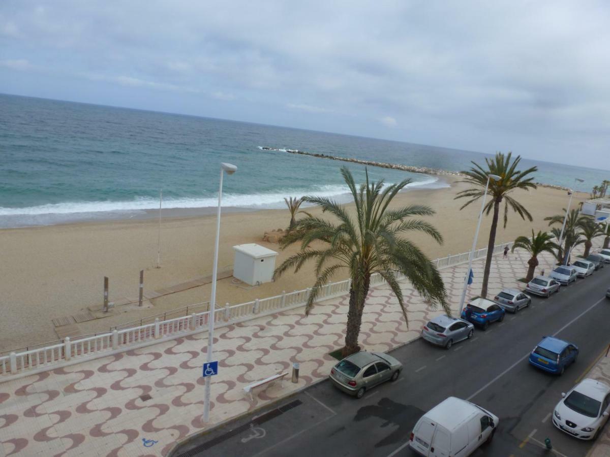 Hostal Cortes Garrucha Buitenkant foto