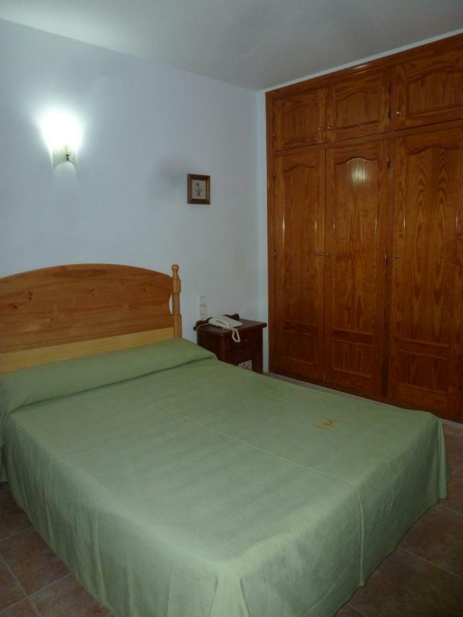 Hostal Cortes Garrucha Buitenkant foto